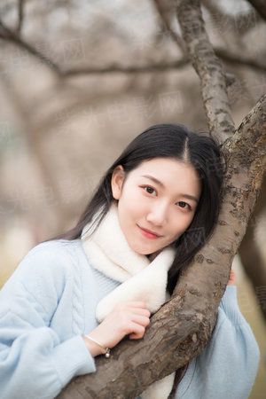 转动命运石轮